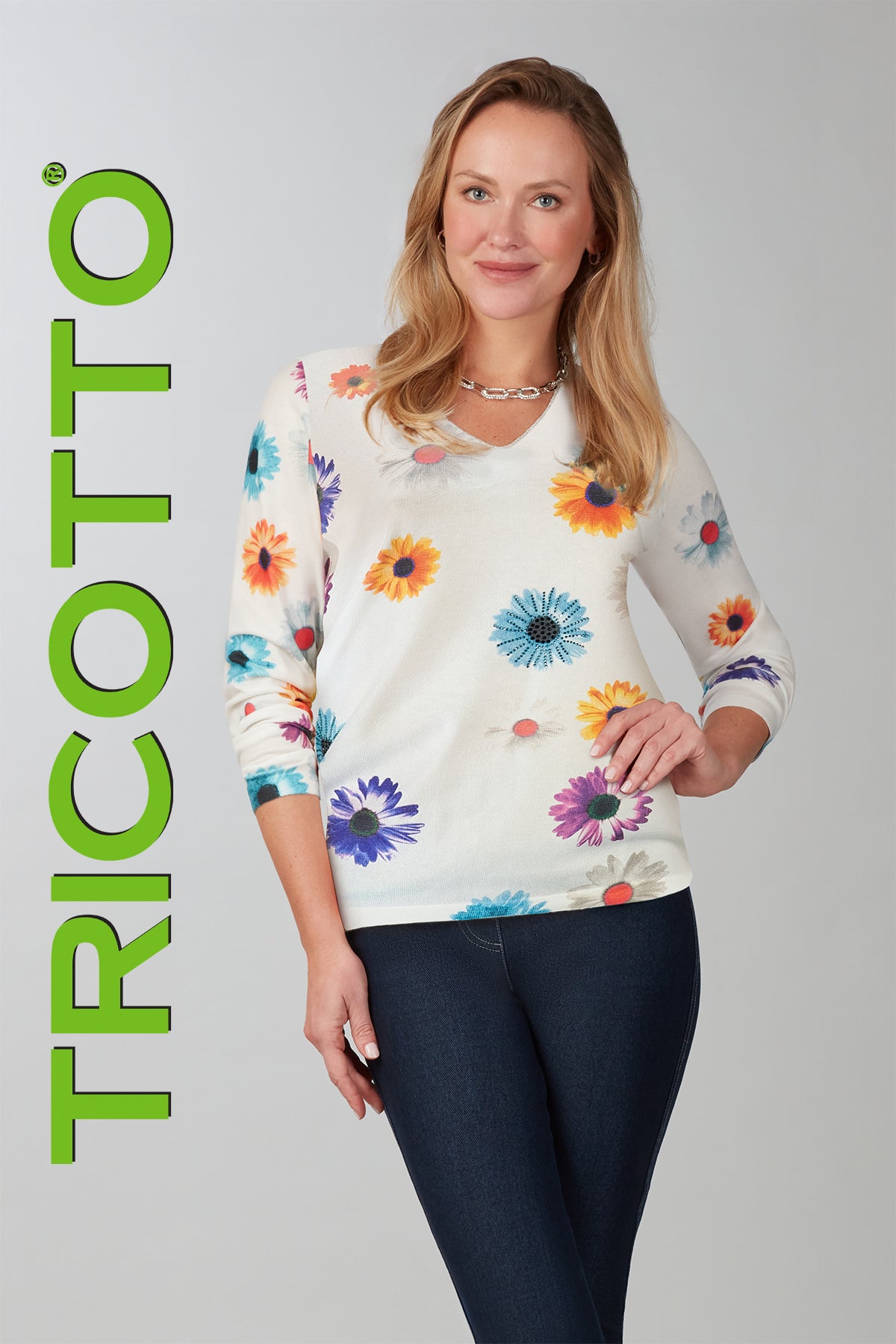 Tricotto floral pullover sweater in bright vivid colors