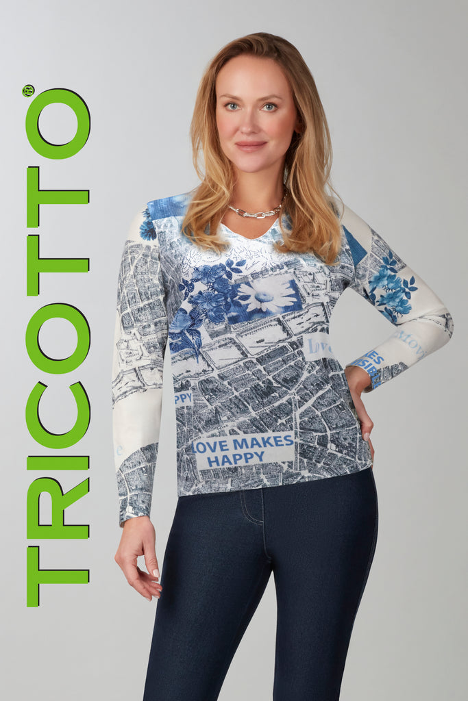 Tricotto Blue white sweater with front sequin print detail