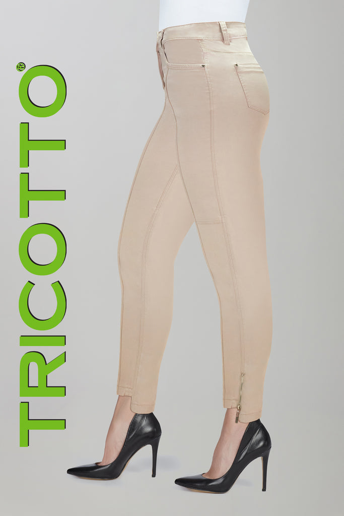 Beige capris with side zipper hem detail