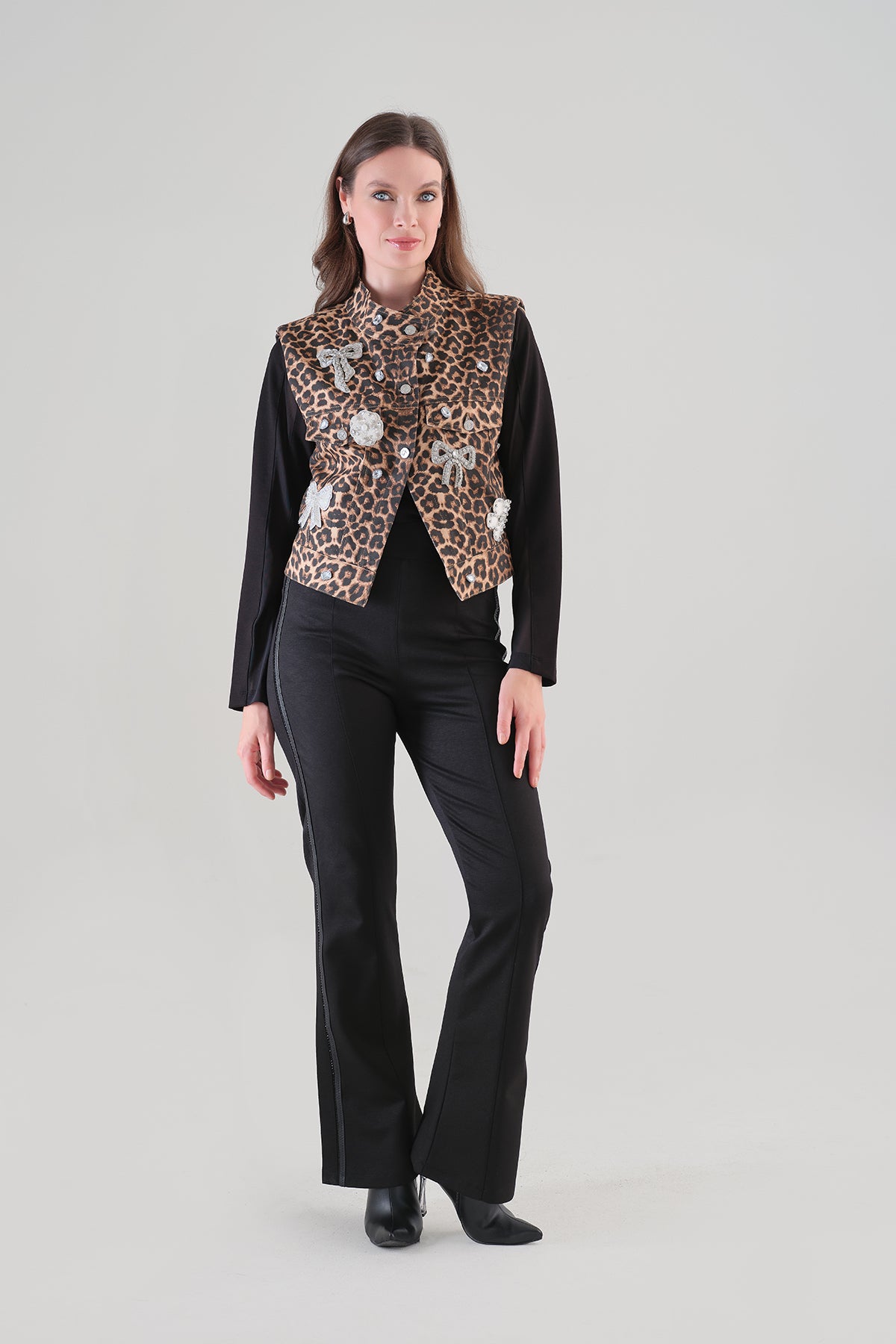 Cotton Printed Vest With Front Sequin Detail. Tricotto 96028