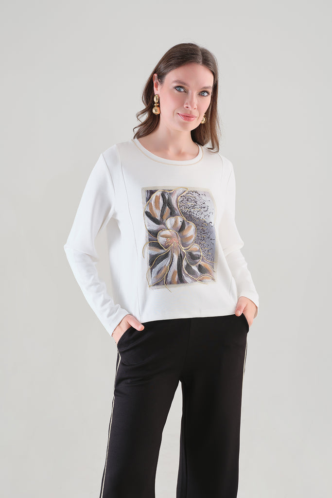 Pull en maille texturée. Tricotto 96050