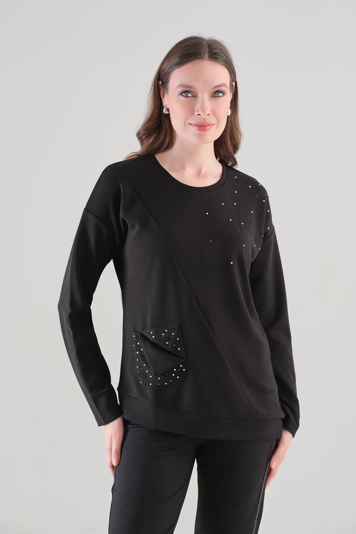 Striking Textured Knit Sweater With Crystal Stone Detail. Tricotto 96125