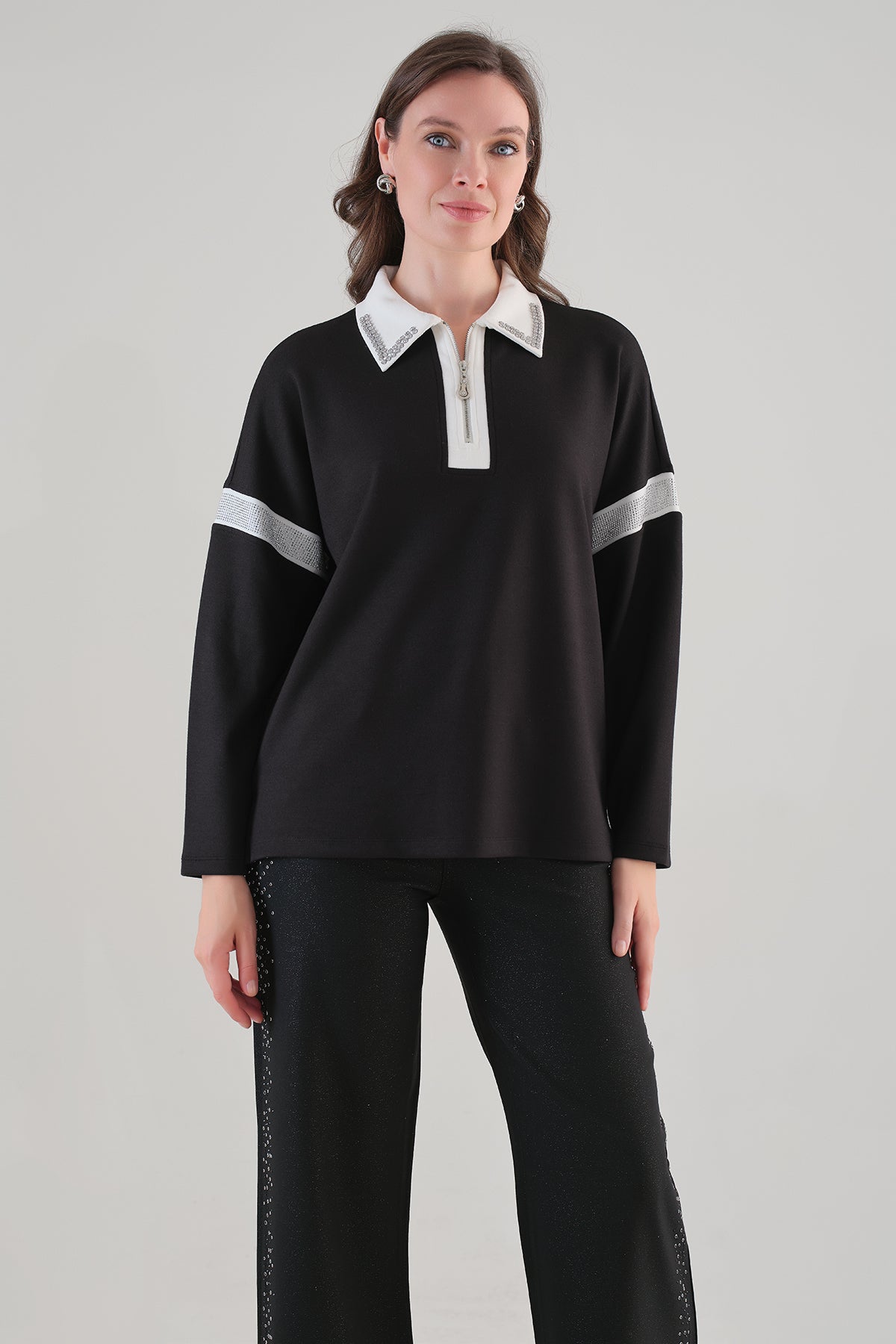 Textured Knit Sweater With Crystal Stone Detail. Tricotto 96145