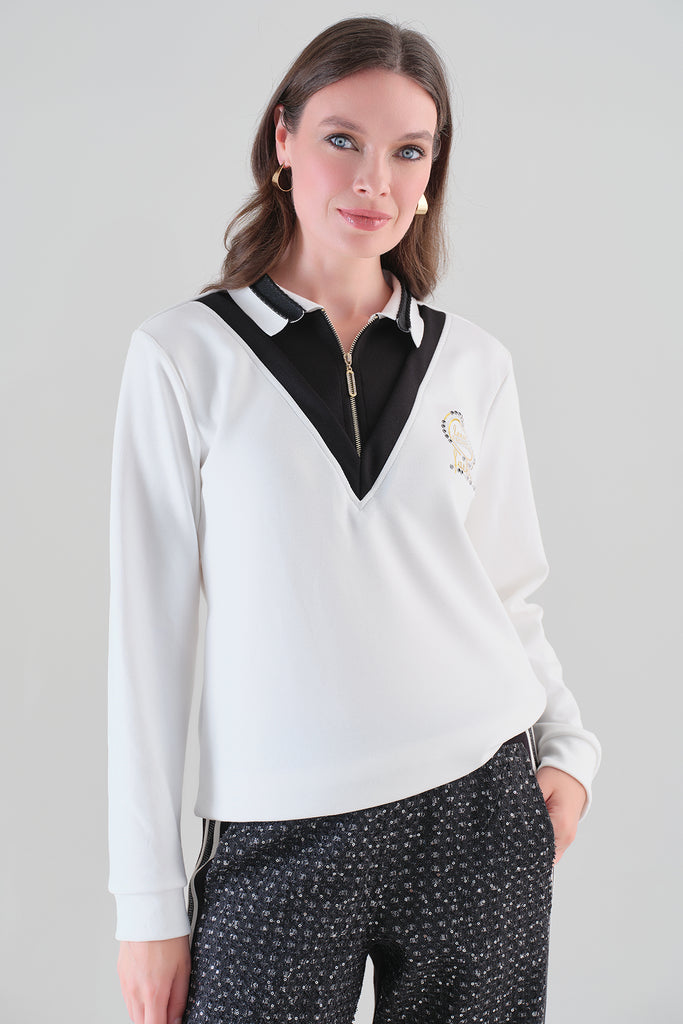 Textured Knit Polo Style Sweater With Front Sequin. Tricotto 96200