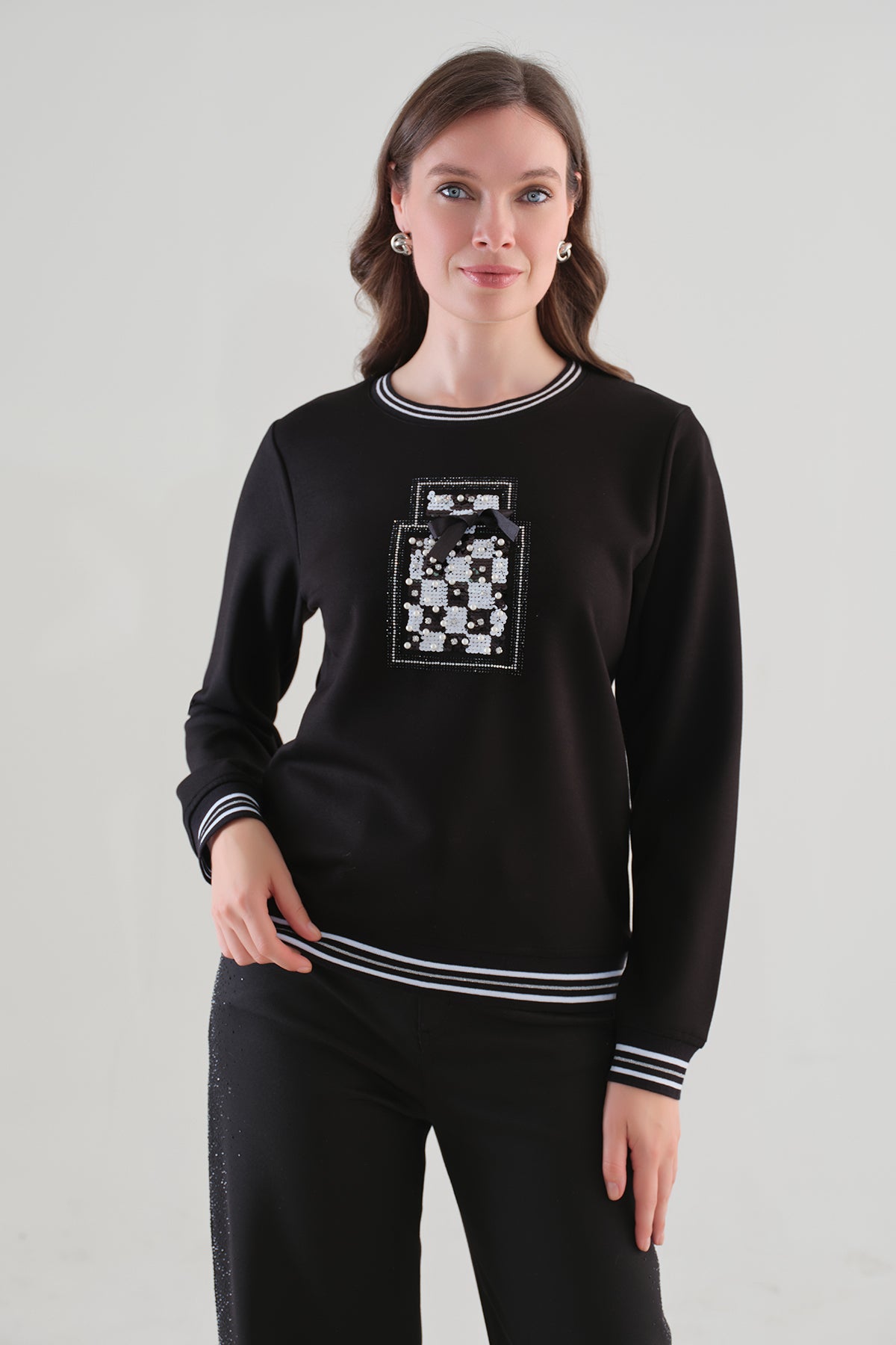 Premium Knit Sweater With Front Pearl Sequin Detail. Tricotto 96146