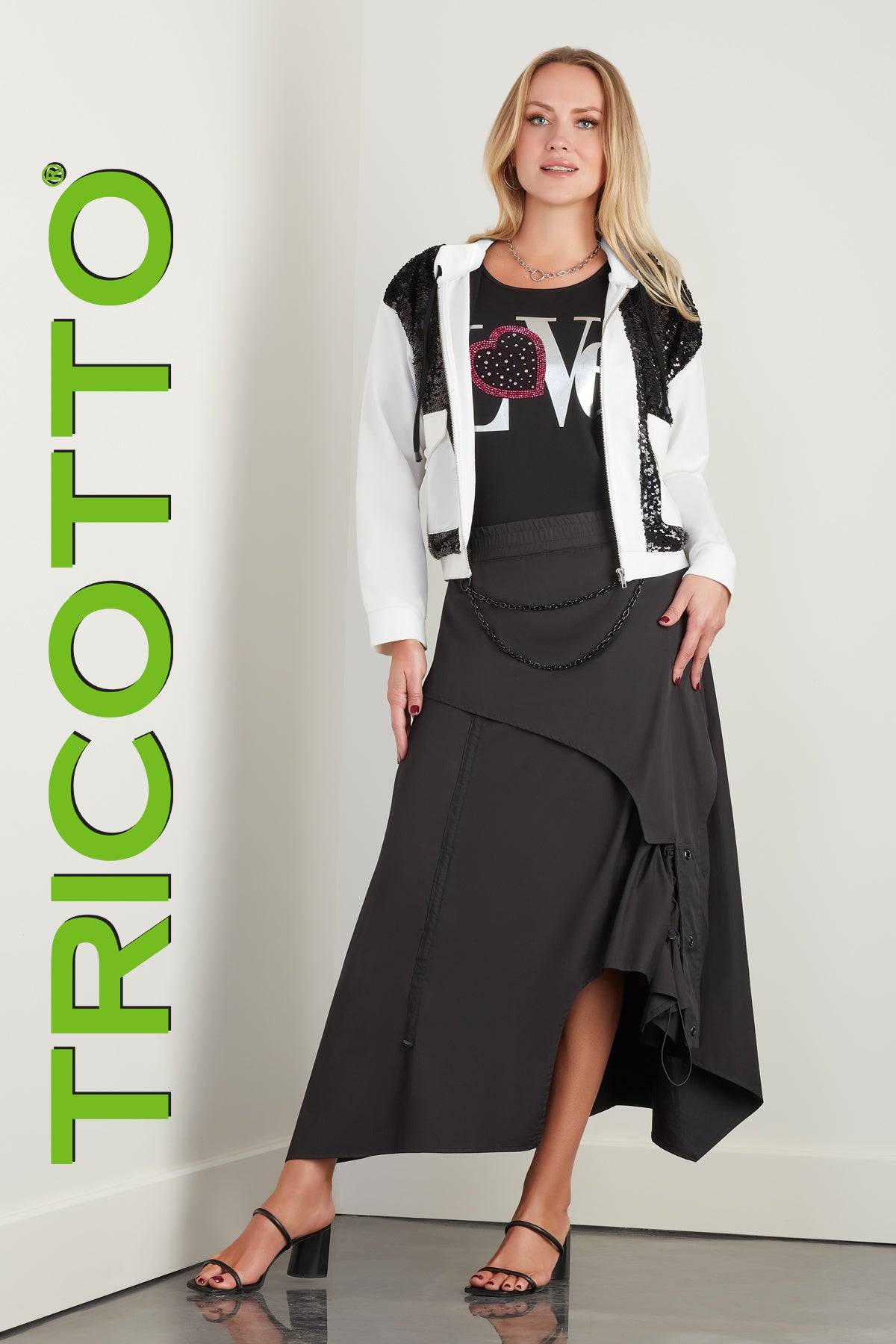 Tricotto Black maxi skirt skirt