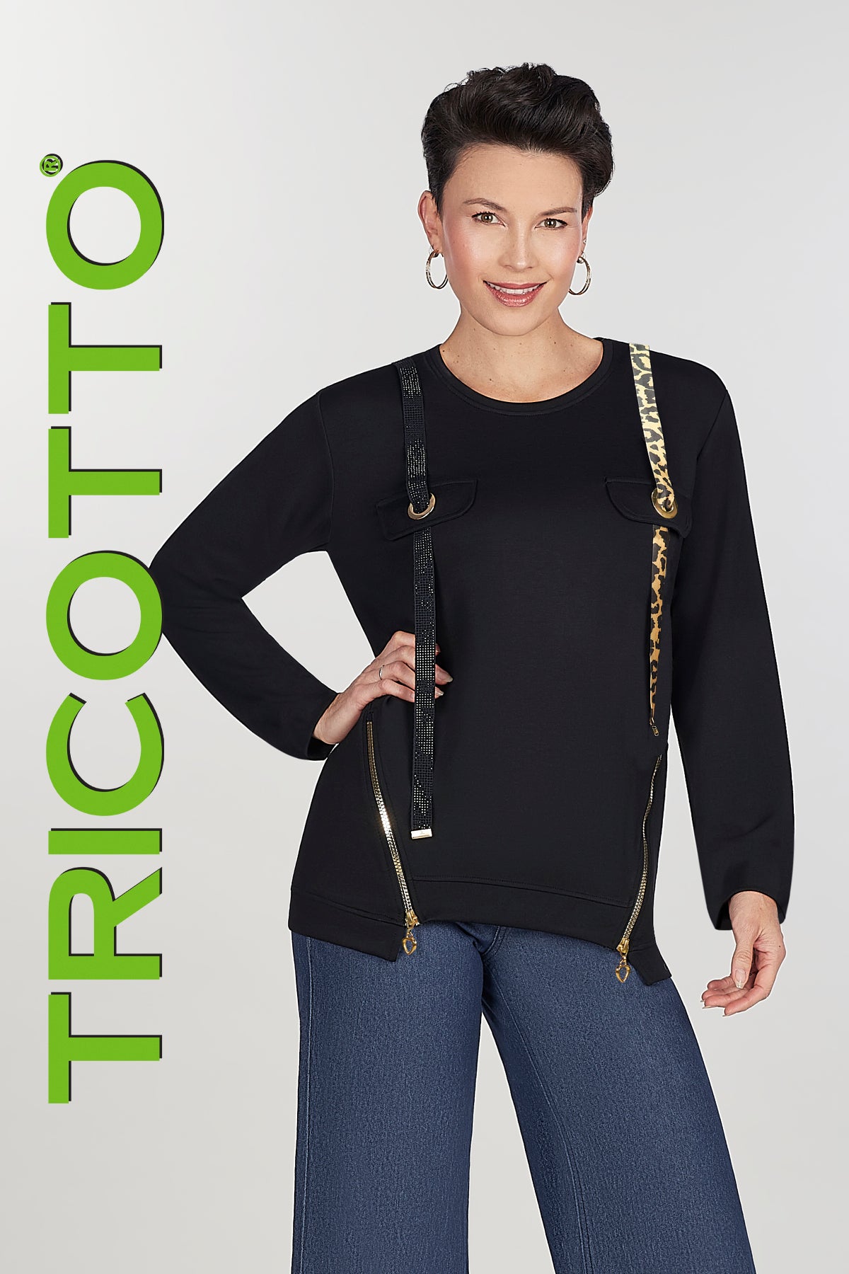 Tricotto black tunic with sequin and zipper detail
