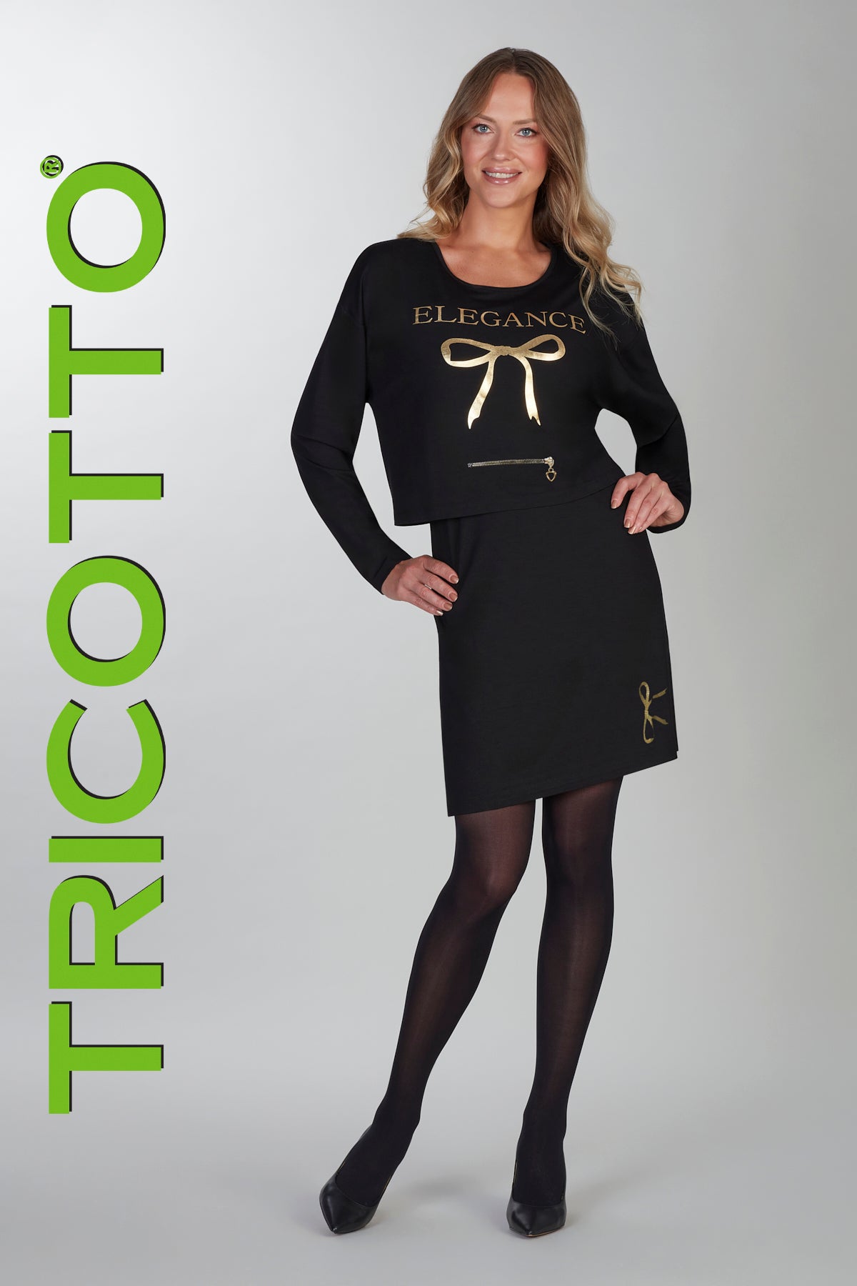 Tricotto 2 piece dress with front gold accents