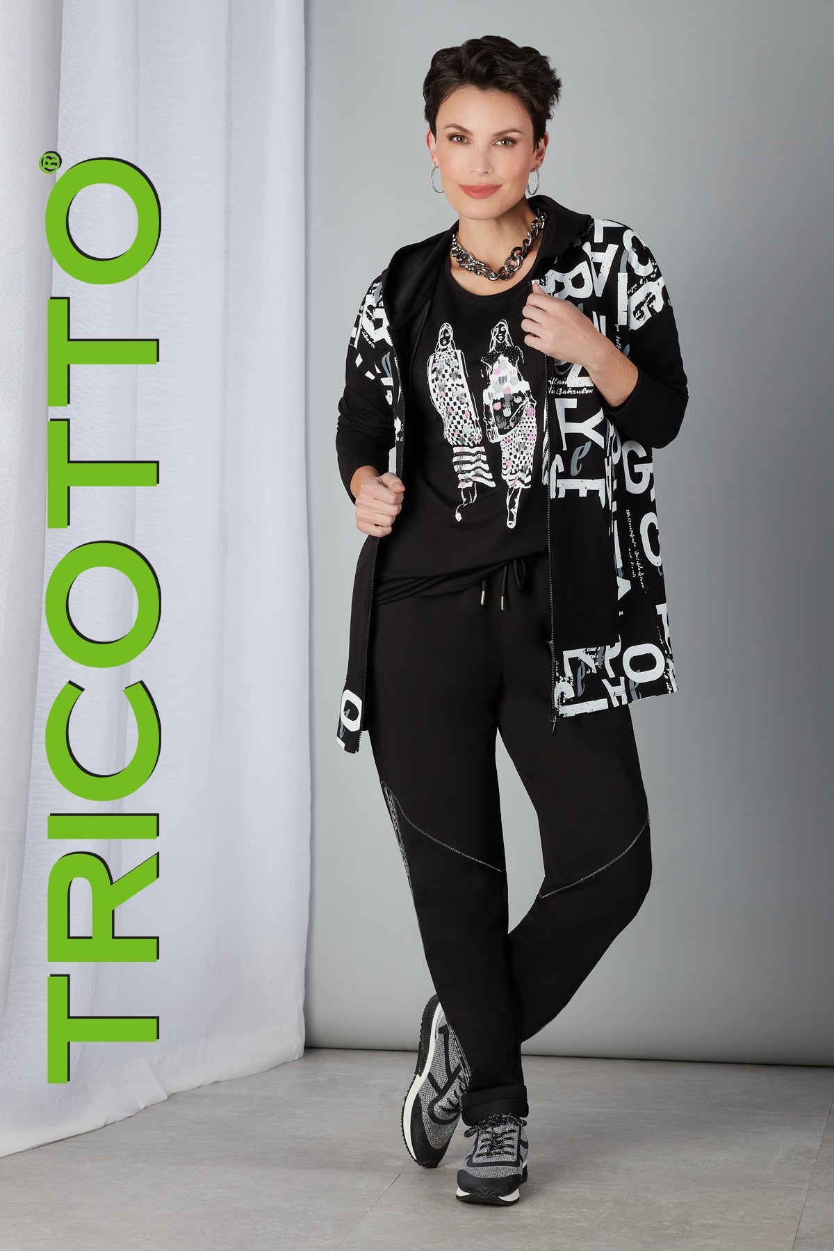 Tricotto Jackets-Buy Tricotto Jackets Online-Tricotto Clothing Montreal-Tricotto Black & White Jacket