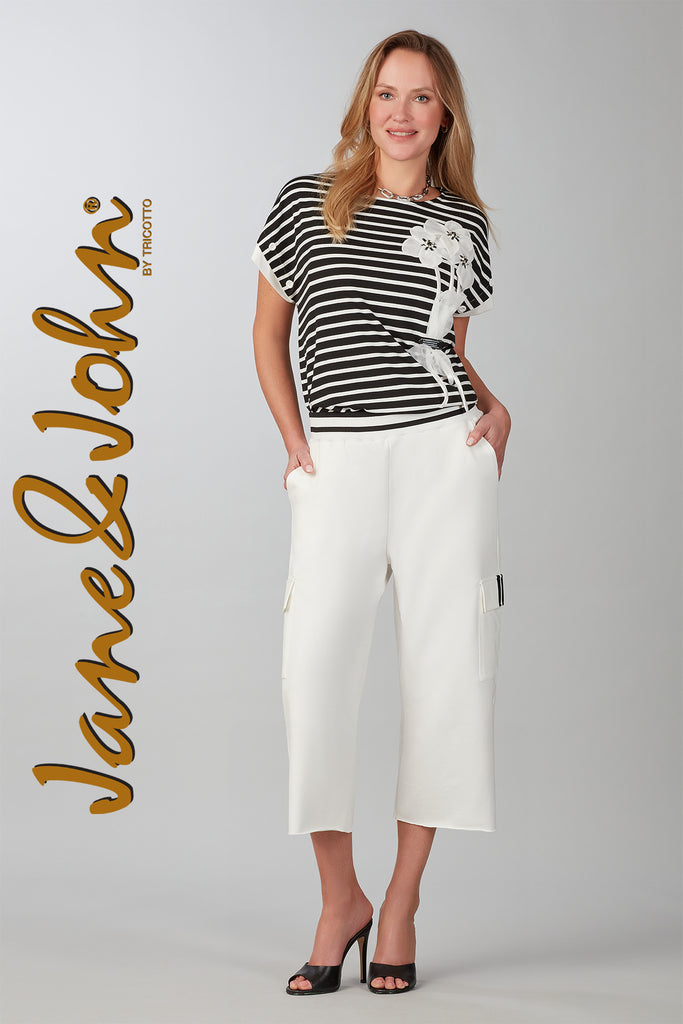 Jane & John Cargo style off white black crop pant