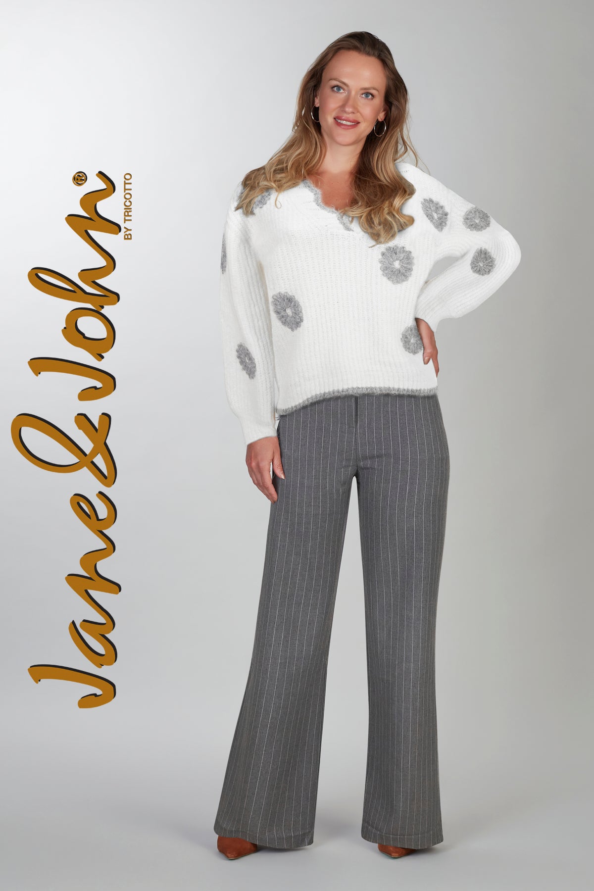 J-608-F25 (Sweater)