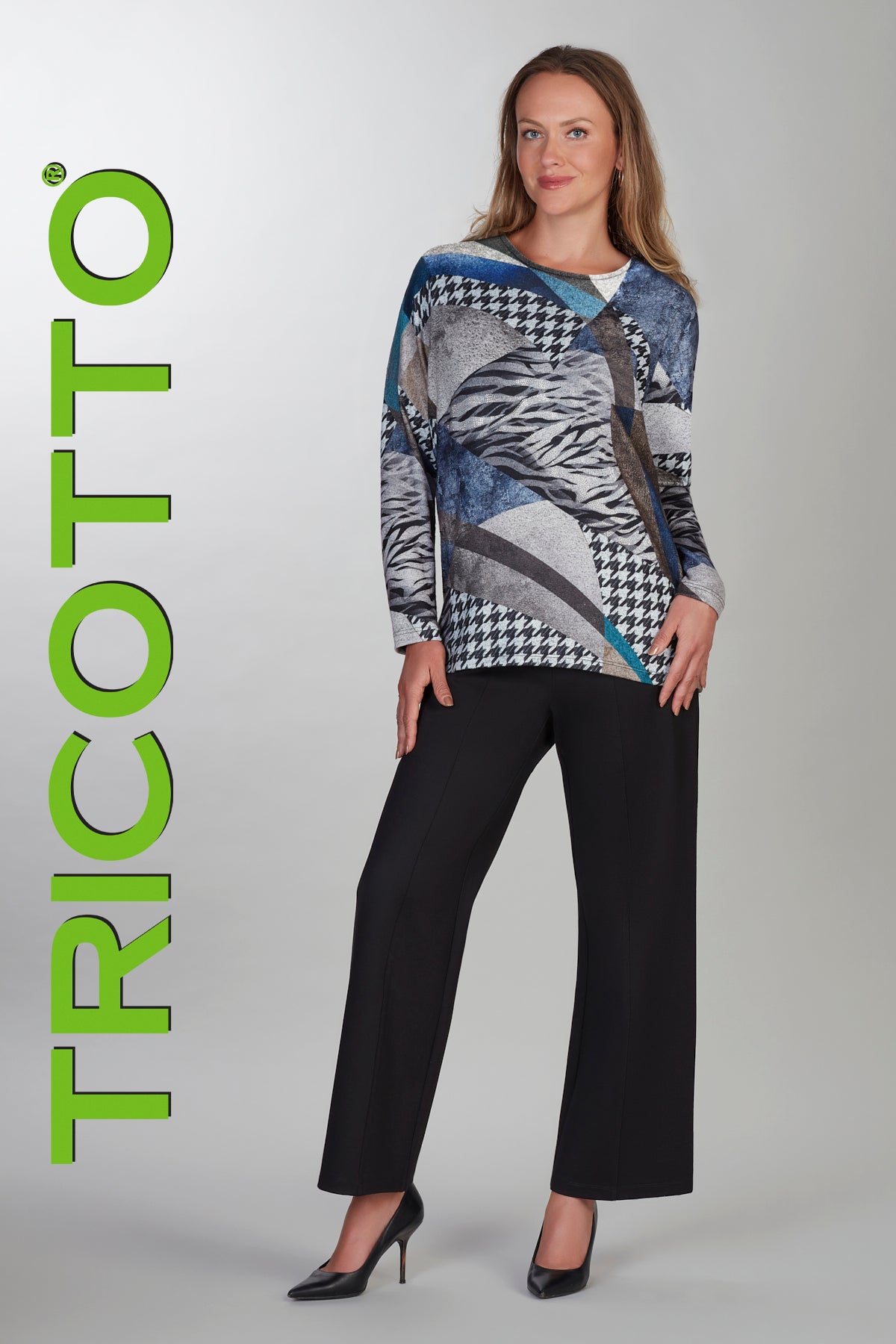 Tricotto tunic sweater with printed sequin detail
