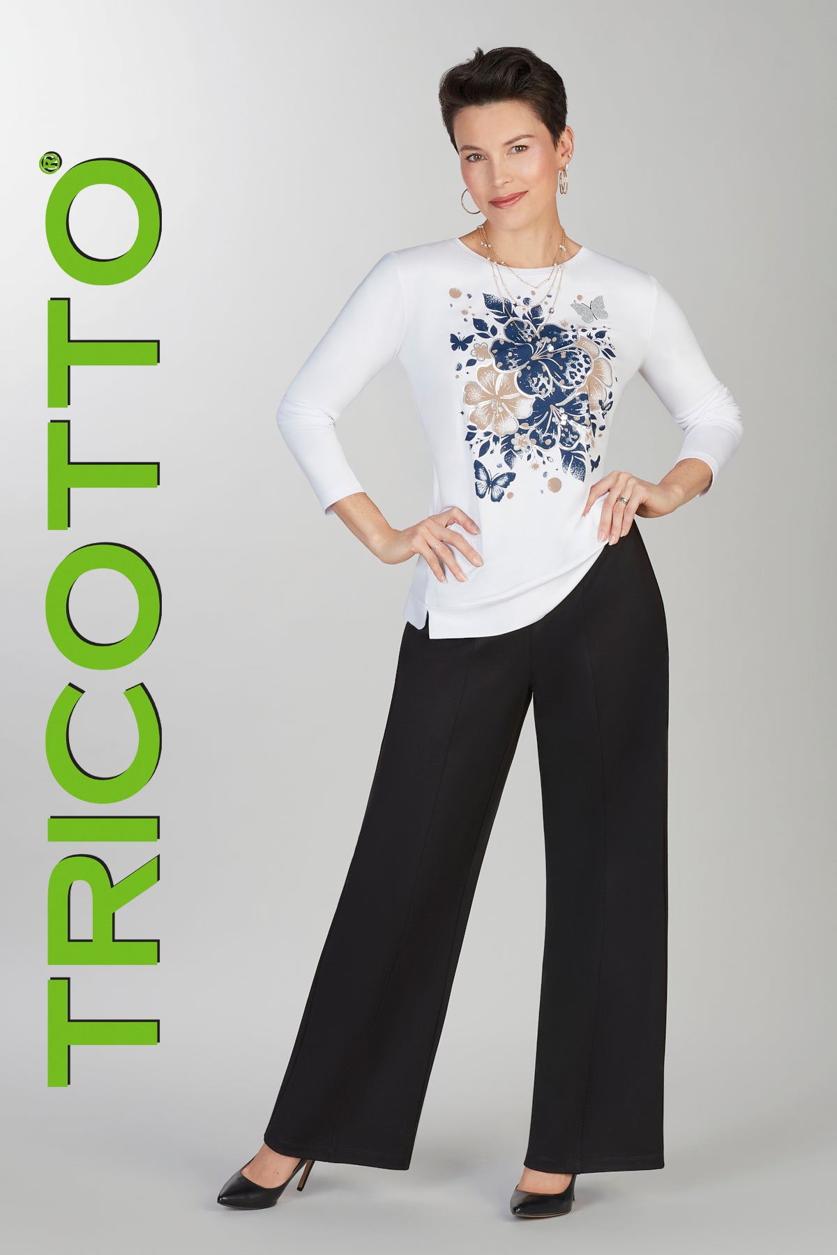 Tricotto off white blue long sleeve t-shirt