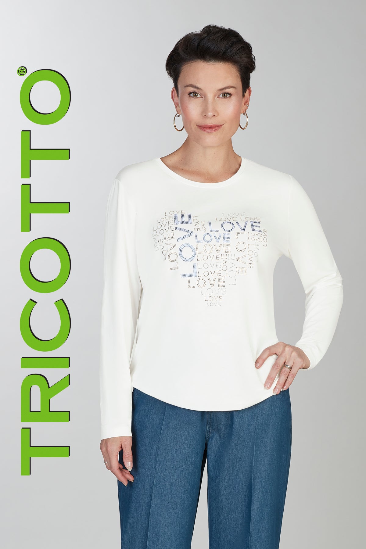 Tricotto white long sleeve t-shirt with front sequin print detail