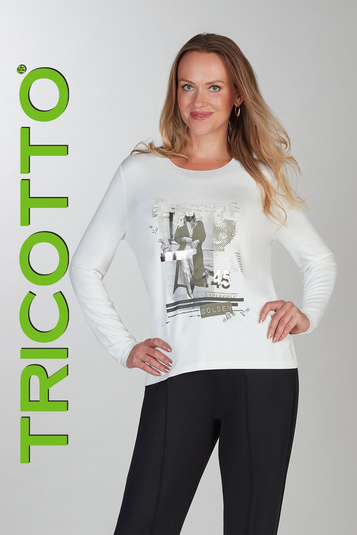 Woman wearing a white sweater with a graphic design, standing against a plain background with 'TRICOTTO' branding.