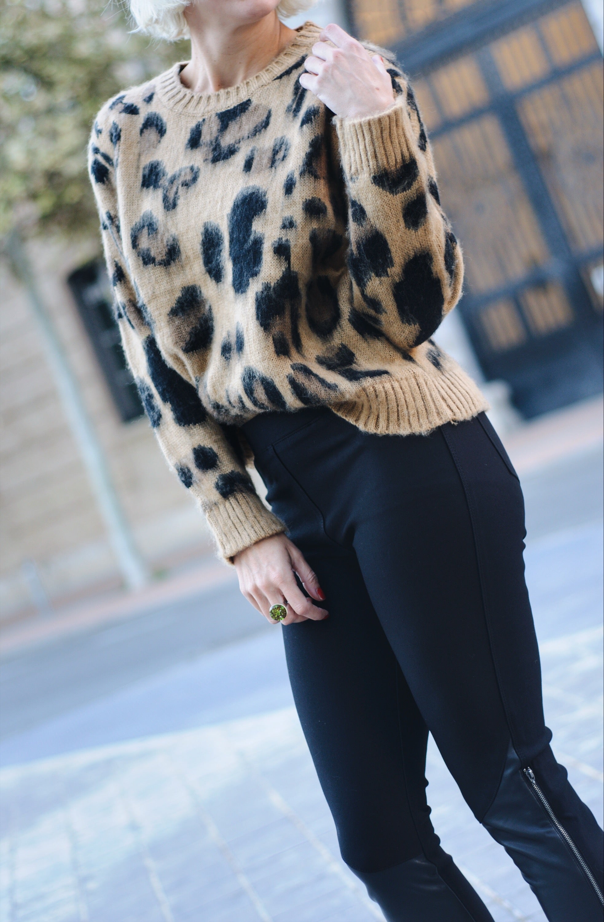 Leopard Sweaters,Jackets,Instagram Fashion,Marianne Style Fashion,Marianne Style Fashion Canada,